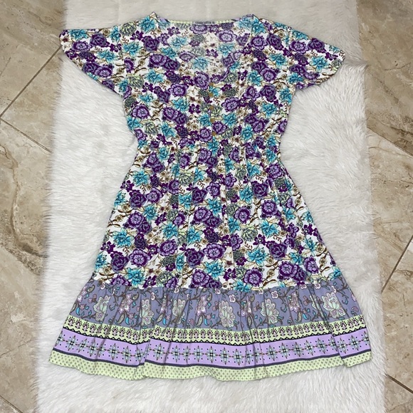 Lauren Taylor Short Sleeve Floral Dress - Picture 13 of 13